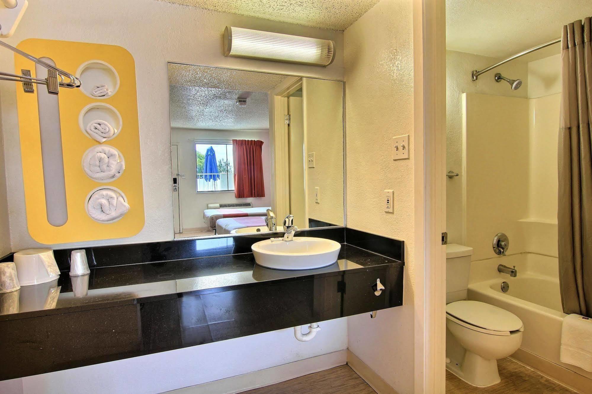 Motel 6-Austin, Tx Esterno foto